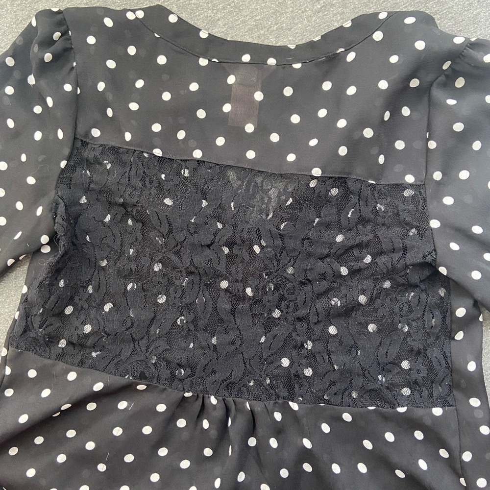 Black polka dot button-up - Picture 6 of 6